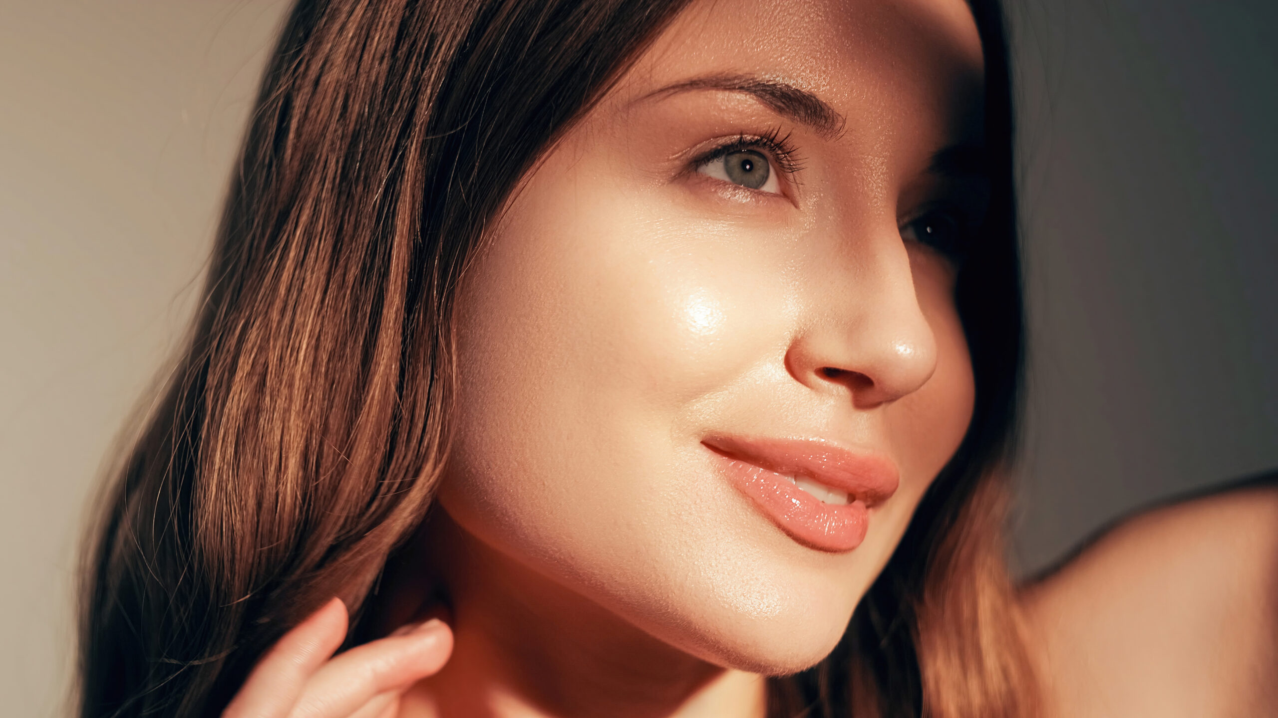Glo2Facial