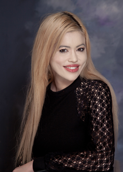 Christina, an experienced aesthetic in the aesthetic field.